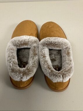 Skechers Plush Faux-Fur Slip-On in Light Brown and Cream